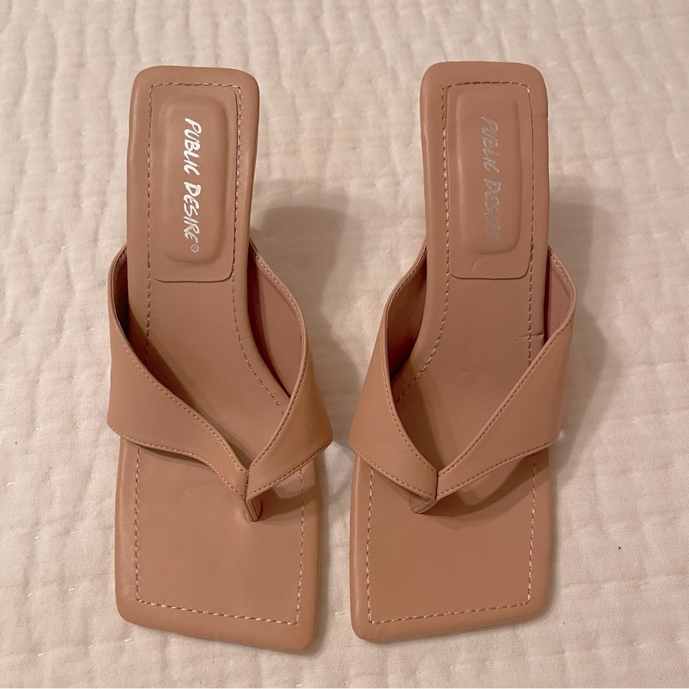 🛍️x 3 for$35 or🛍️x4 for$50 PUBLIC DESIRE Wide Fit Harlow Square Toe Mule Sandals